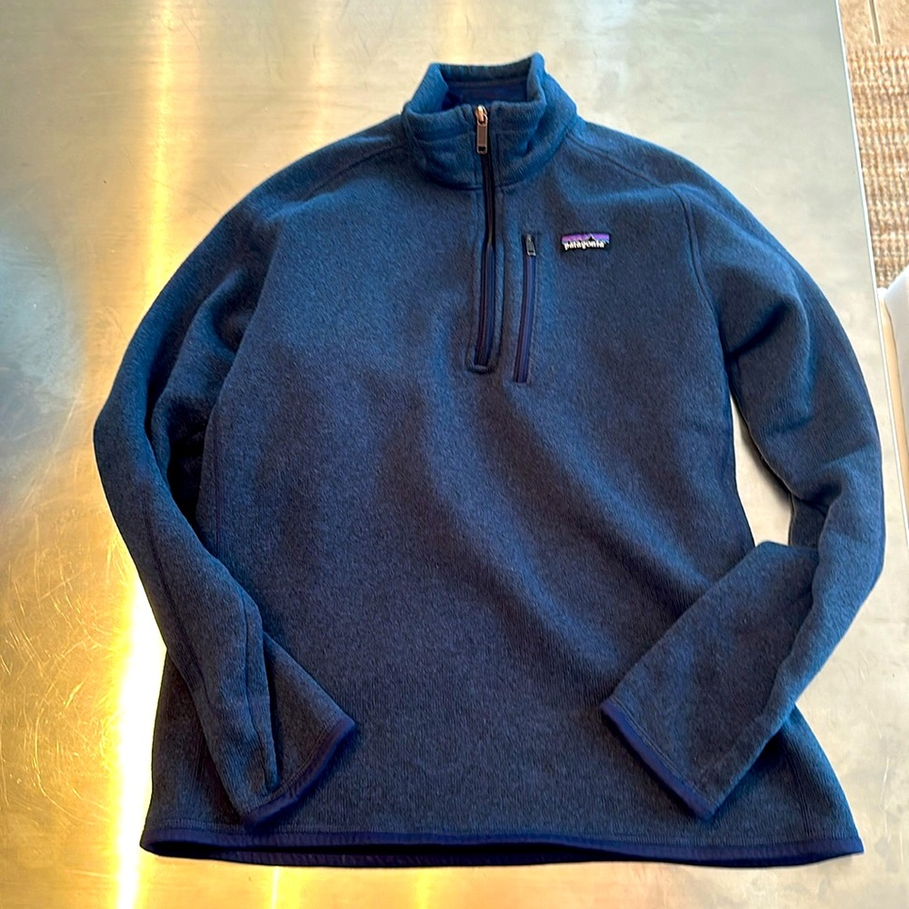 Navy Patagonia better sweater in great condition
